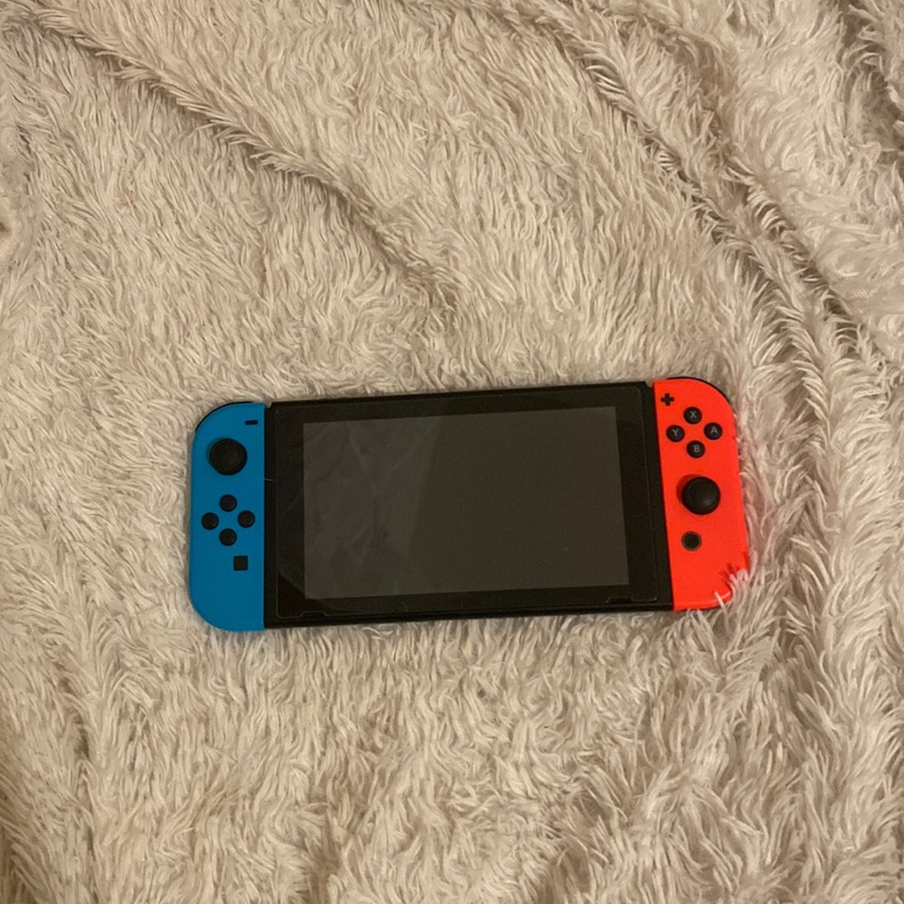 Nintendo switch(blue and red)